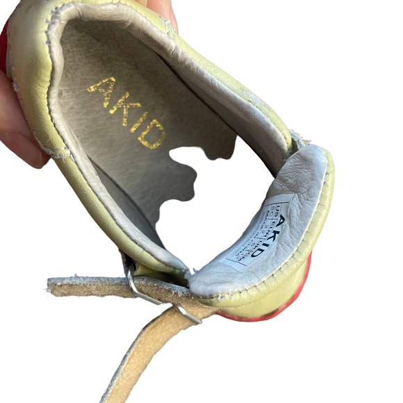 AKID size toddler 6C AXEL - LEATHER AKID EMBROIDERY [CREAM/RED] - Picture 7 of 7